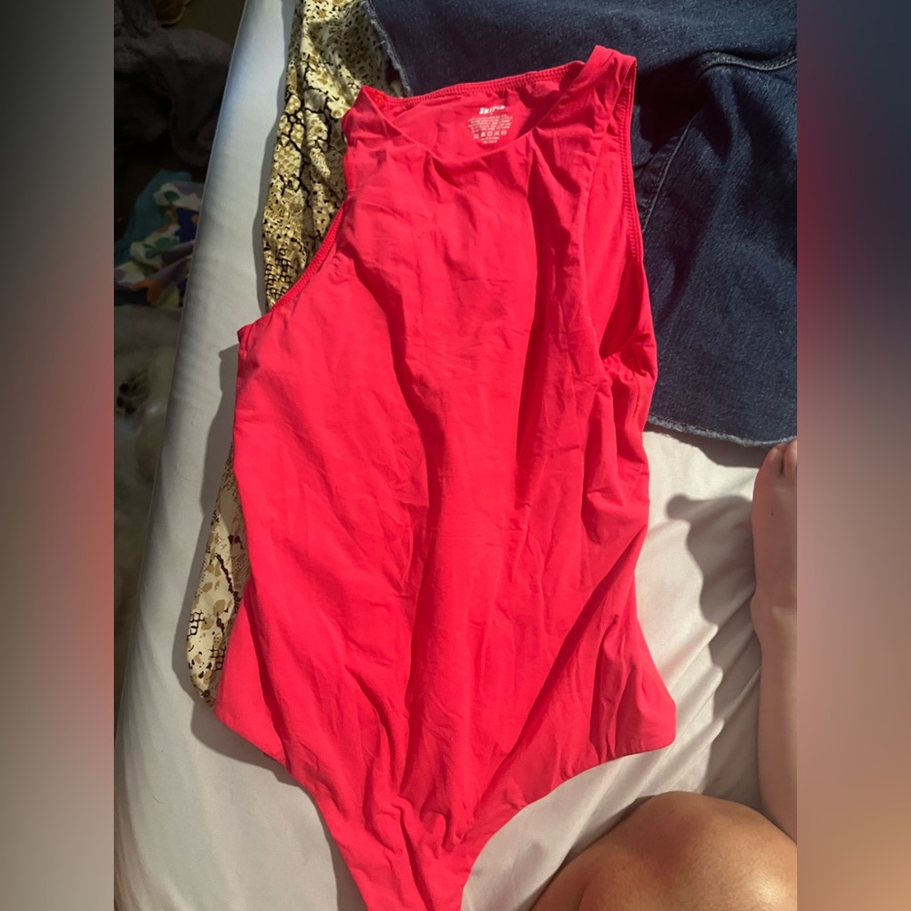 Skims ultra pink bodysuit